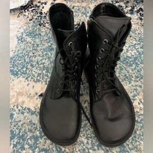 Peerko Go Women’s barefoot minimalist black boots 40 nwt